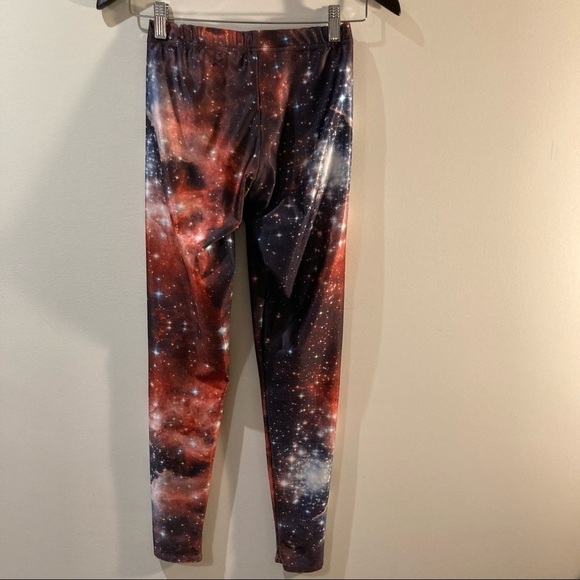 BLACKMILK Sz M Red Galaxy Nova Galactic Space Stars Shiny Art to Wear  Leggings - Picture 6 of 7